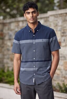 Penguin Munsingwear Blue Gray Button Down Short Sleeve Shirt